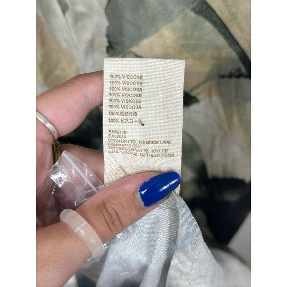 NWOT Let Me Be Anthropologie Halter Abstract Maxi Dress Women's Small - Picture 6 of 13